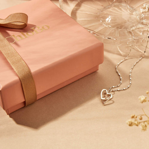 Chlobo interlocking love heart necklace